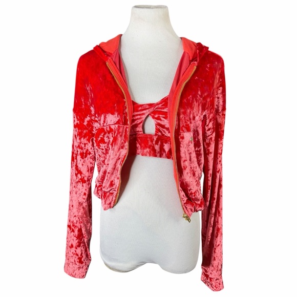 Fabletics Strawberry Red Crushed Velour Sports Bra & Cropped Hoodie - S & XS - Picture 2 of 16